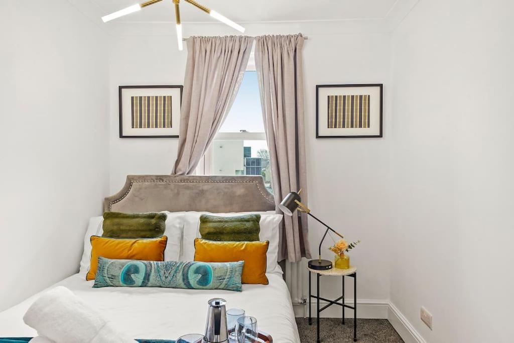 Cosy Apartment 5 Guests 3 Beds 1 Sofa Bed Lewisham London Exterior photo